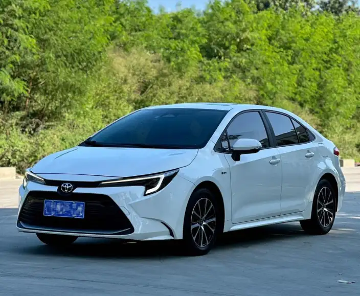 Toyota Levin 2023 Model Hybrid 1.8L Deluxe Edition – фото 1