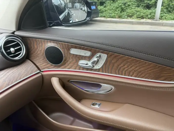 Mercedes-Benz E-Class 2023 Model E 300 L Fashion Model sedan – фото 9