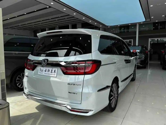 Honda Elysion 2024 Model 2.0L e:HEV Deluxe Edition – фото 4