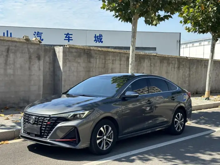 Changan Eado 2022 Model PLUS Blue whale NE 1.4T GDI DCT Noble Model – фото 1