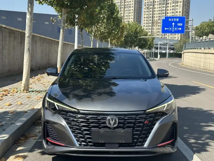 Changan Eado 2022 Model PLUS Blue whale NE 1.4T GDI DCT Noble Model – фото 2