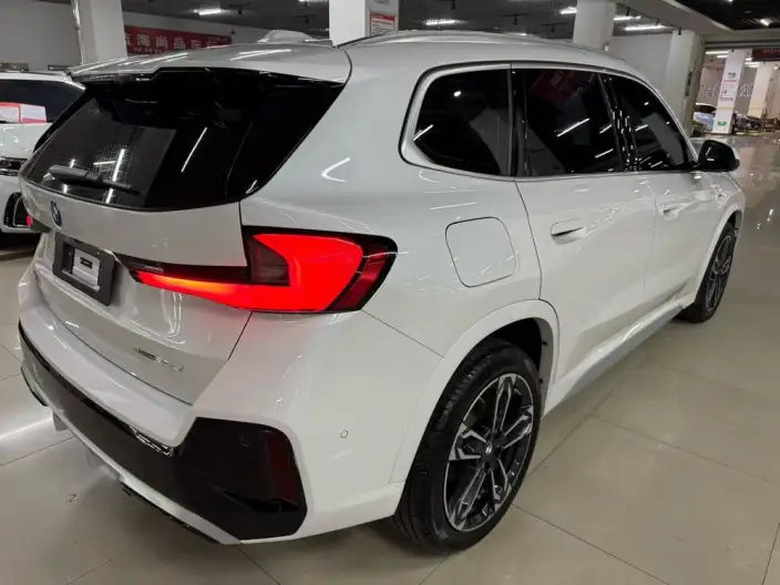 BMW X1 2025 Model sDrive25Li M Sports Set – фото 6