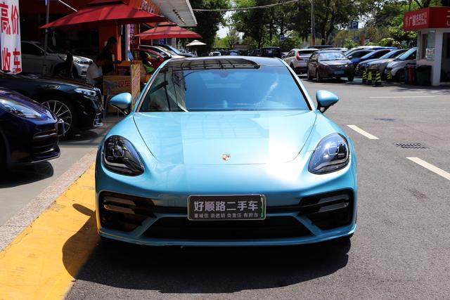 Panamera E-Hybrid 2017 модификация Panamera 4 E-Hybrid Executive Extended Edition 2.9T – фото 2