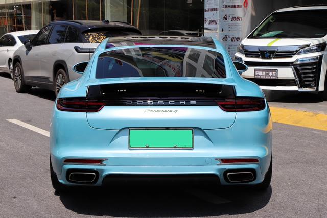 Panamera E-Hybrid 2017 модификация Panamera 4 E-Hybrid Executive Extended Edition 2.9T – фото 5