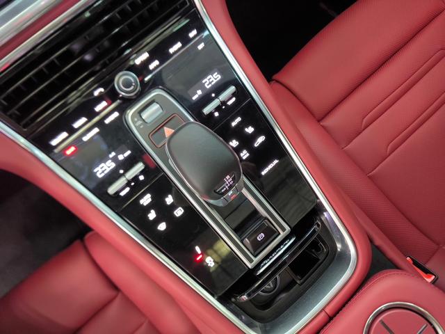 Panamera E-Hybrid 2017 модификация Panamera 4 E-Hybrid Executive Extended Edition 2.9T – фото 10