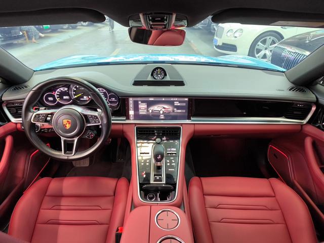 Panamera E-Hybrid 2017 модификация Panamera 4 E-Hybrid Executive Extended Edition 2.9T – фото 17