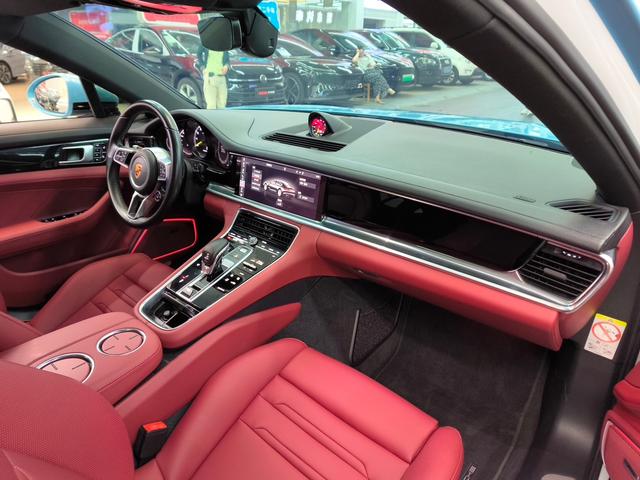 Panamera E-Hybrid 2017 модификация Panamera 4 E-Hybrid Executive Extended Edition 2.9T – фото 18
