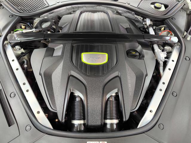 Panamera E-Hybrid 2017 модификация Panamera 4 E-Hybrid Executive Extended Edition 2.9T – фото 29