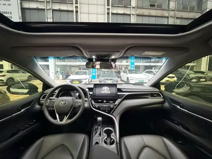 Toyota Camry 2023 Model 2.0G Deluxe Edition – фото 10
