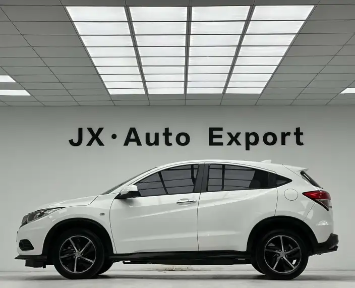 Honda Vezel 2020 Model 1.5L CVT Pioneer Edition – фото 4