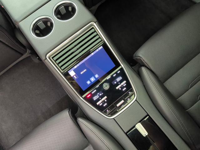 Porsche Panamera 2017 Panamera 4 Executive 3.0T – фото 26