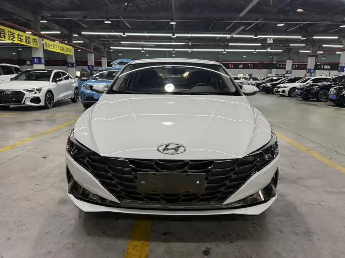 Hyundai Ioniq 2022 Model 1.5L CVT LUX Premium Edition – фото 2