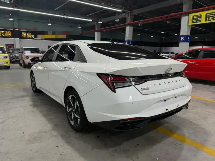 Hyundai Ioniq 2022 Model 1.5L CVT LUX Premium Edition – фото 4