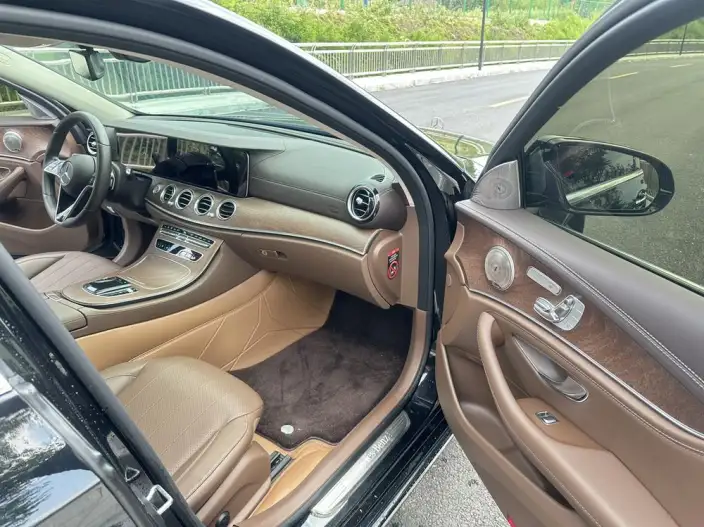 Mercedes-Benz E-Class 2023 Model E 300 L Fashion Model sedan – фото 7