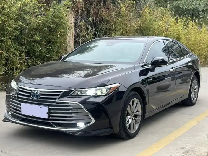 Toyota Avalon 2022 Model Hybrid 2.5L Deluxe Edition – фото 1