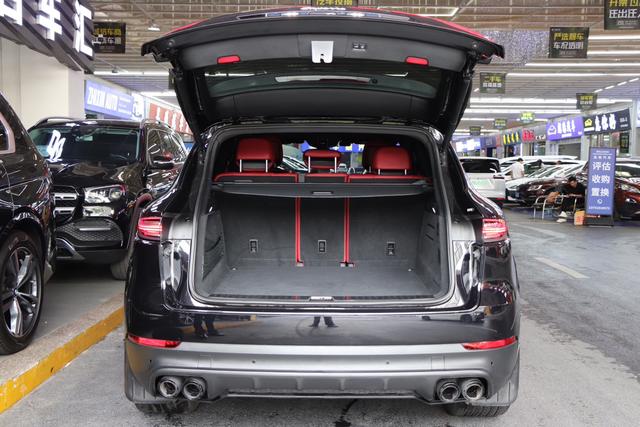 Porsche Cayenne 2022 Cayenne 3.0T Platinum Edition – фото 27