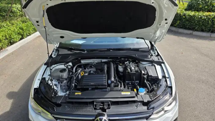 Volkswagen Golf 2021 Model 280TSI DSG R-Line – фото 8