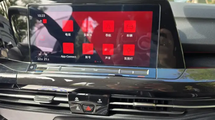 Volkswagen Golf 2021 Model 280TSI DSG R-Line – фото 10