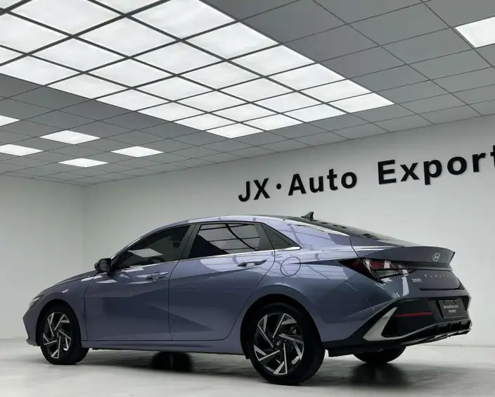 Hyundai Ioniq 2023 Model 1.5L CVT GLX Elite Edition – фото 5