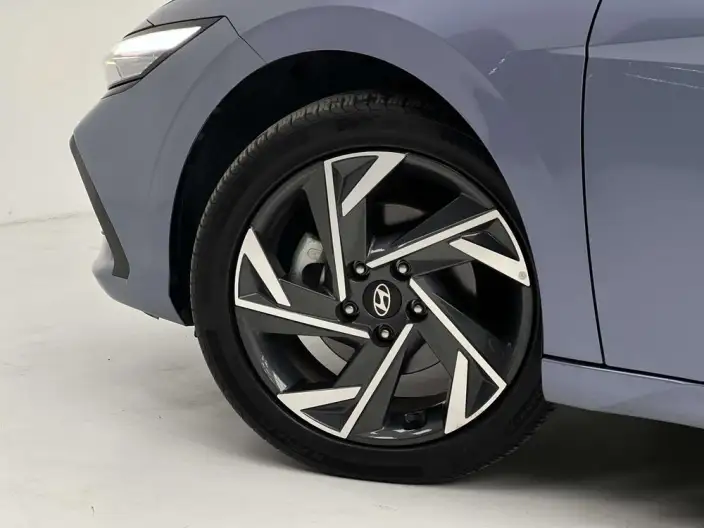 Hyundai Ioniq 2023 Model 1.5L CVT GLX Elite Edition – фото 9