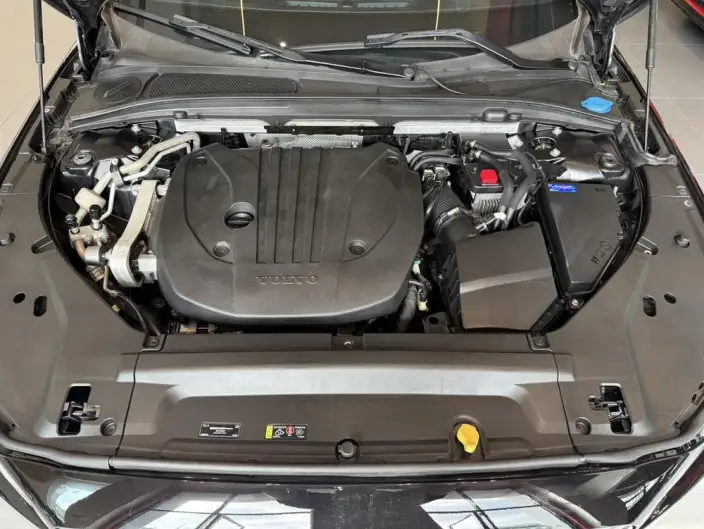 Volvo S90 2021 Model B5 Smart Range Deluxe Edition – фото 8