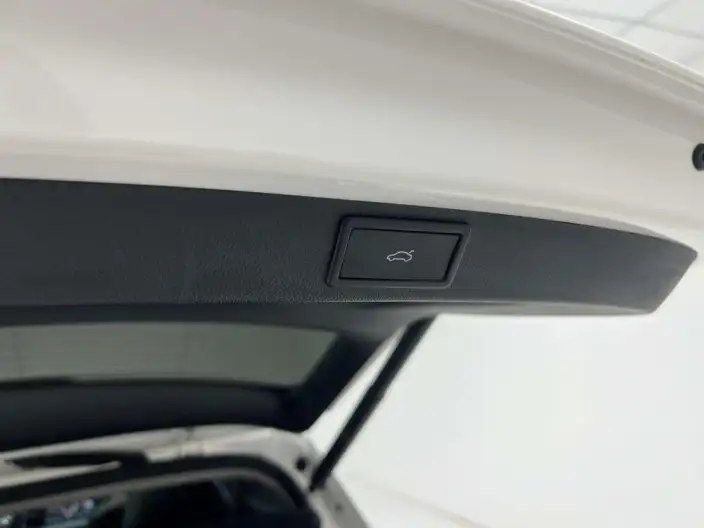 Karoq 2022 Model TSI280 Luxury Edition – фото 10