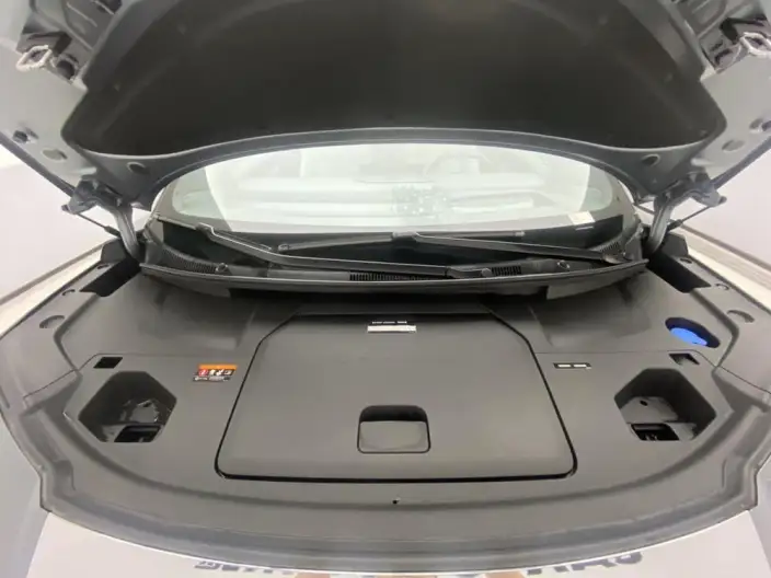 ZEEKR 009 2024 Model VI seat Executive Edition 4WD 108kWh – фото 9