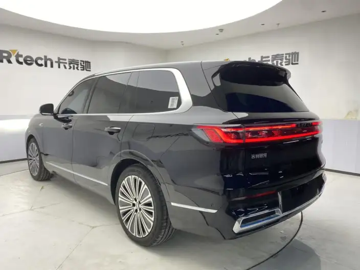 Geely M9 2025 Model 210km 4WD Pilot Edition – фото 5