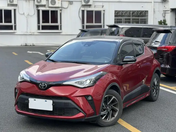 Toyota C-HR 2021 Model 2.0L Deluxe Edition – фото 5
