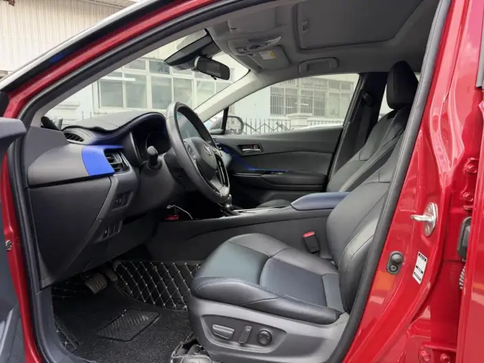 Toyota C-HR 2021 Model 2.0L Deluxe Edition – фото 8