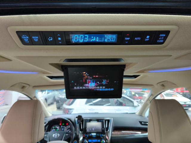 El f a Модель 2019 года Hybrid 2.5L Deluxe Edition – фото 30