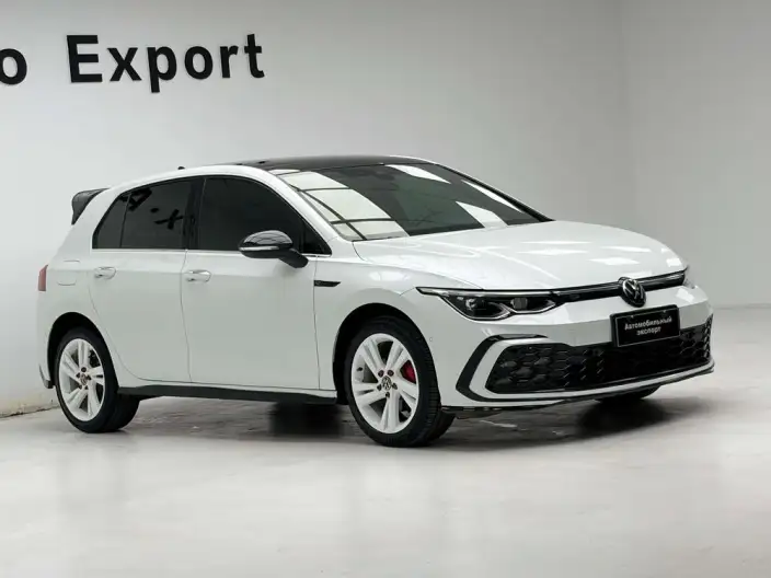 Volkswagen Golf 2021 Model 280TSI DSG R-Line – фото 3