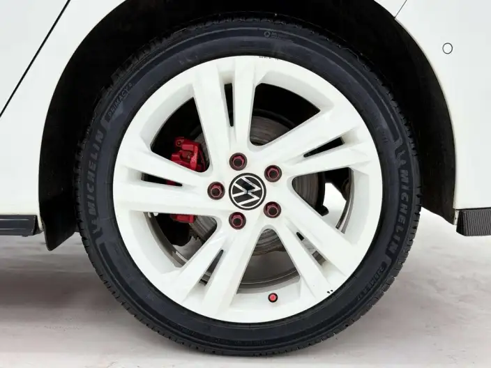 Volkswagen Golf 2021 Model 280TSI DSG R-Line – фото 7