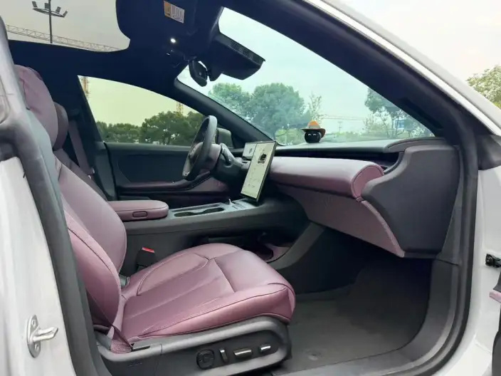 NIO ET5T 2024 Model 75kWh – фото 7
