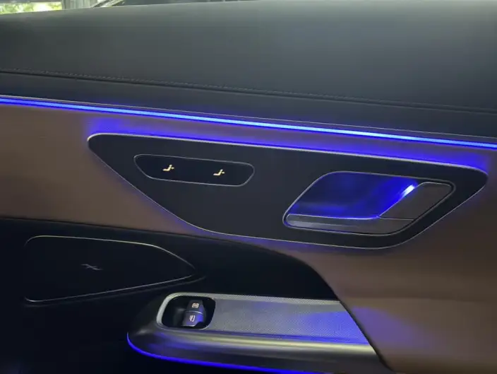 Mercedes-Benz E-Class 2024 Model E 300 L Fashion Model sedan – фото 8