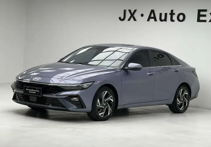 Hyundai Ioniq 2023 Model 1.5L CVT GLX Elite Edition – фото 1