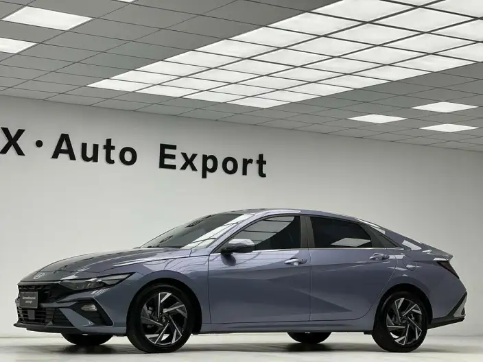 Hyundai Ioniq 2023 Model 1.5L CVT GLX Elite Edition – фото 8