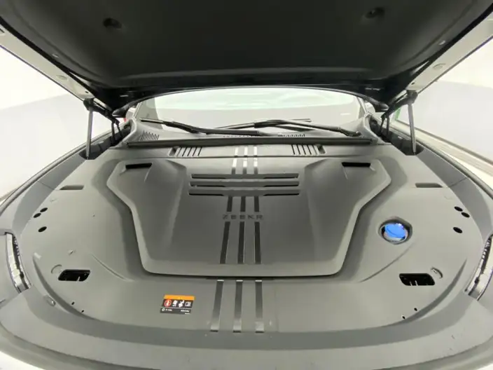 ZEEKR 8X 2026 Model 55kWh Ultra – фото 9