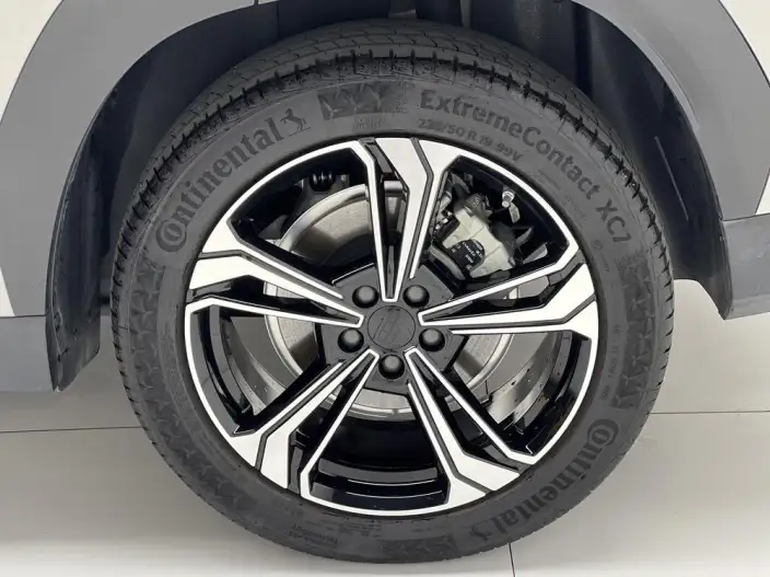 Geely Galaxy L7 2025 Model 1.5L EM-i 115km Tiggo Edition – фото 9