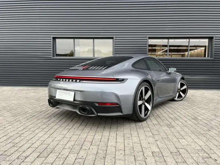 PORSCHE 911 2025 Model Carrera 3.0T – фото 5