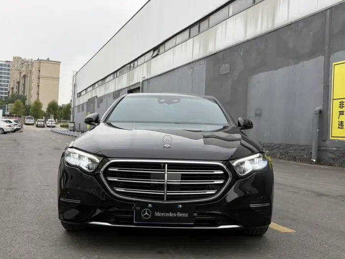 Mercedes-Benz E-Class 2025 Model E 300 L Luxury Model sedan – фото 2