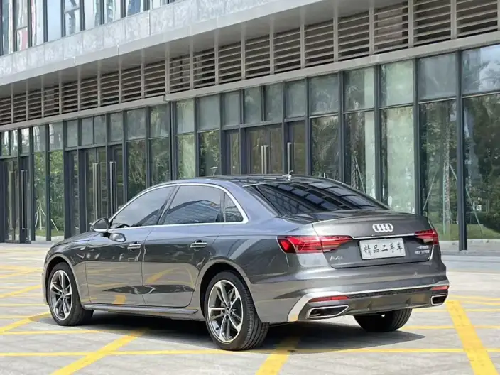 Audi A4 L 2023 Model 40 TFSI Fashion Dynamic Model – фото 4