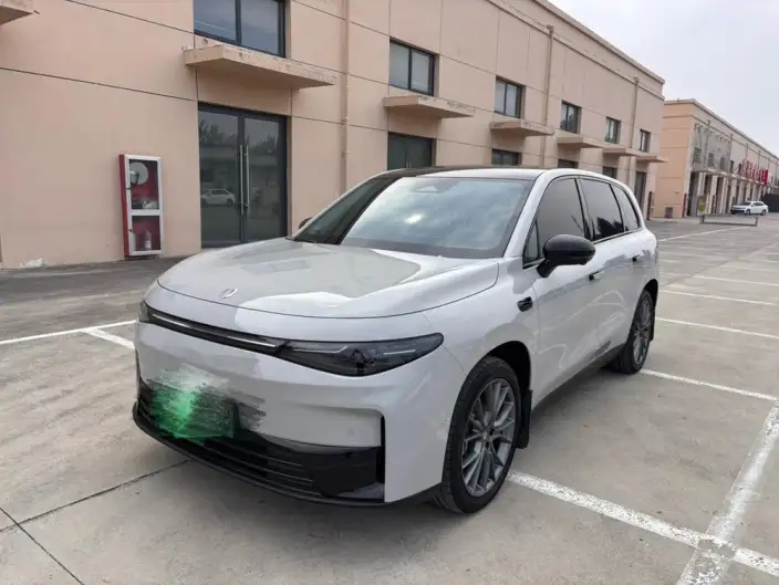 Leapmotor C10 2026 Model EV Edition 605 Yuexiang Edition – фото 1