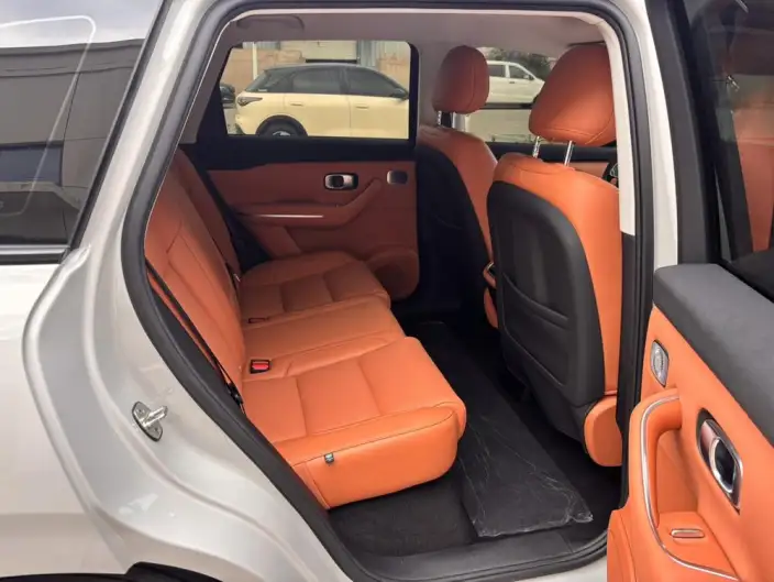 Leapmotor C10 2026 Model EV Edition 605 Yuexiang Edition – фото 9