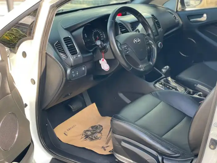 Chevrolet Corolla 2020 Model 320 Automatic Yuexiang Edition – фото 8