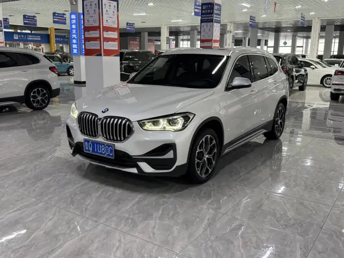 BMW X1 2022 Model sDrive20Li Fashion Model – фото 1