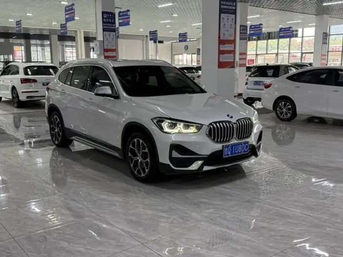 BMW X1 2022 Model sDrive20Li Fashion Model – фото 3