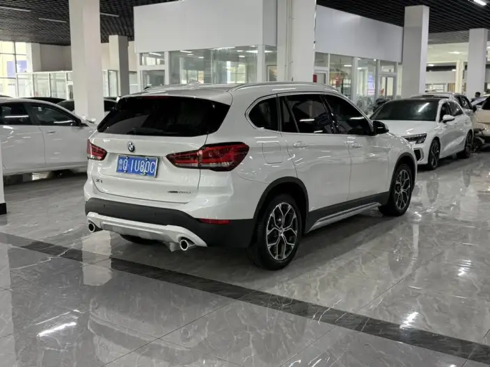 BMW X1 2022 Model sDrive20Li Fashion Model – фото 6