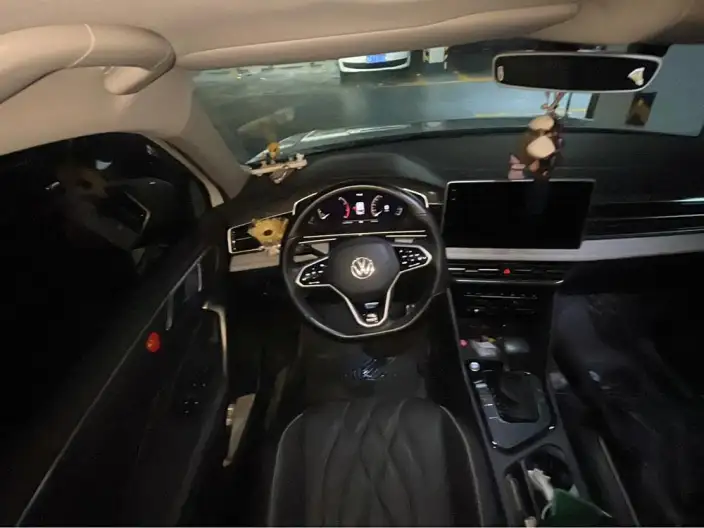 Volkswagen Tiguan L 2022 Model 330TSI Automatic 2WD R-Line Enjoy the version more – фото 7