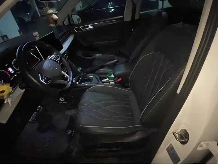 Volkswagen Tiguan L 2022 Model 330TSI Automatic 2WD R-Line Enjoy the version more – фото 10